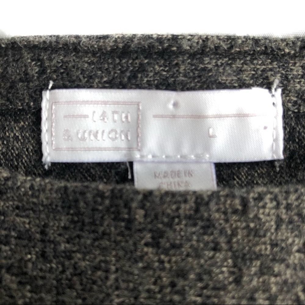 Side Slit Popover Sweater - Picture 4 of 6